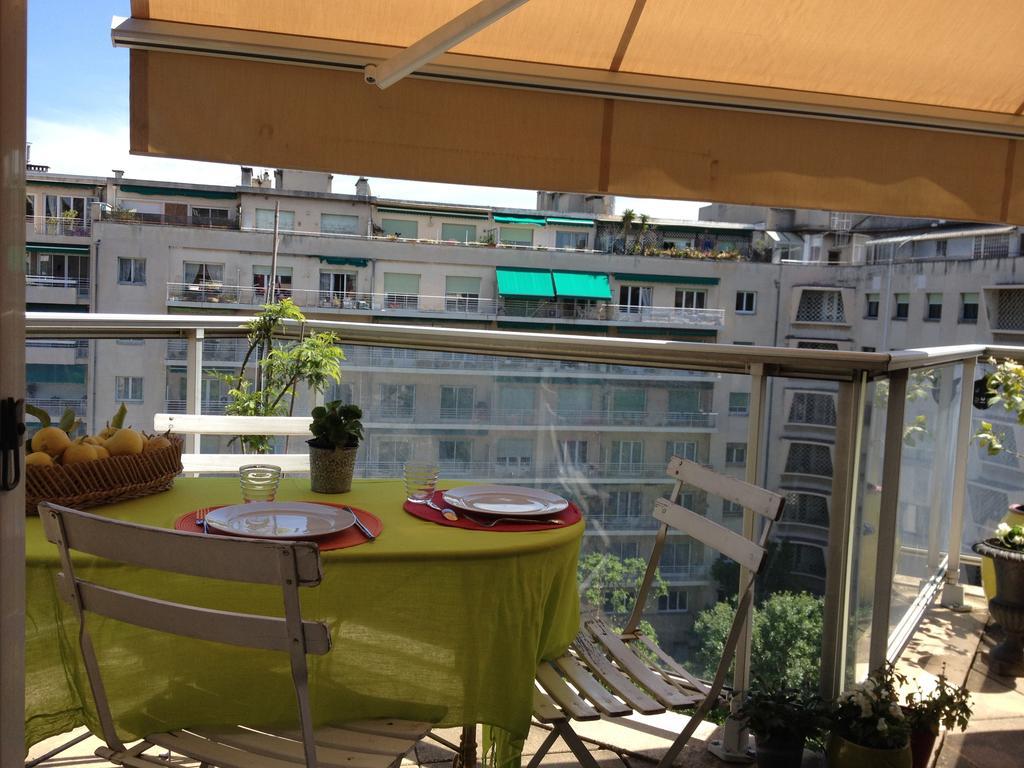 La Petite Maison Marseille Exteriör bild
